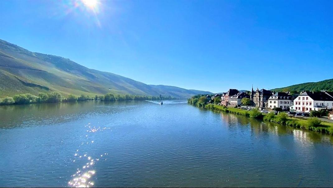 Gaestehaus Schwaab Zeltingen-Rachtig Luaran gambar